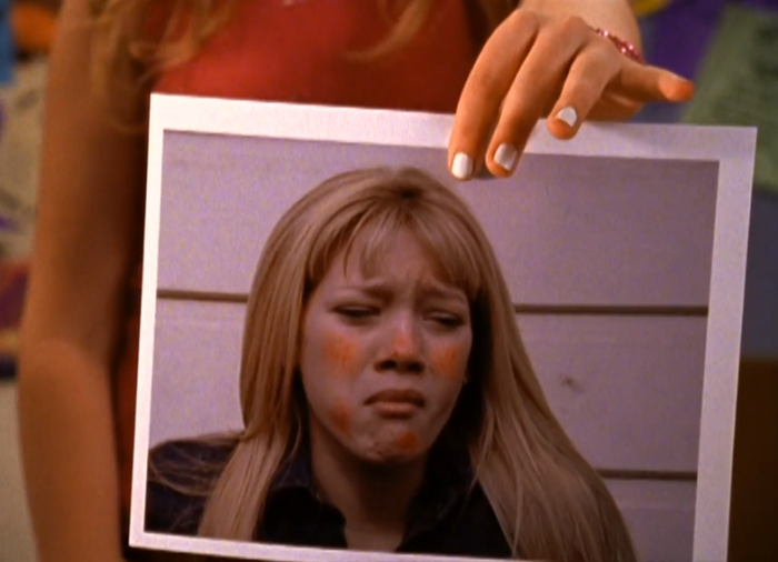 she-still-looks-prettier-than-everyone-in-school---lizzie-mcguire-reviewed.png