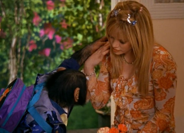 bling-to-the-highest-degree---lizzie-mcguire-reviewed.jpg
